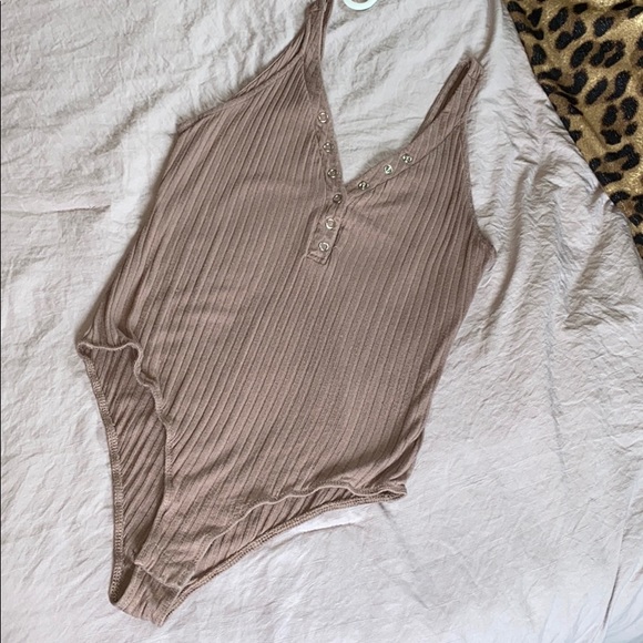 Fashion Nova Tops - Bodysuit